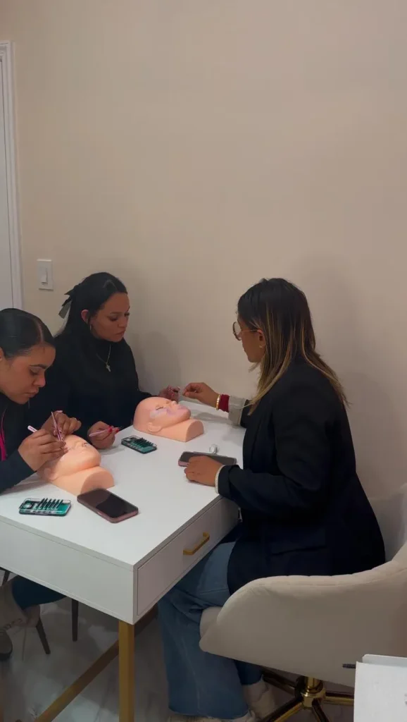 WhatsApp Image 2025-10-15 at 14.22.55 (9)